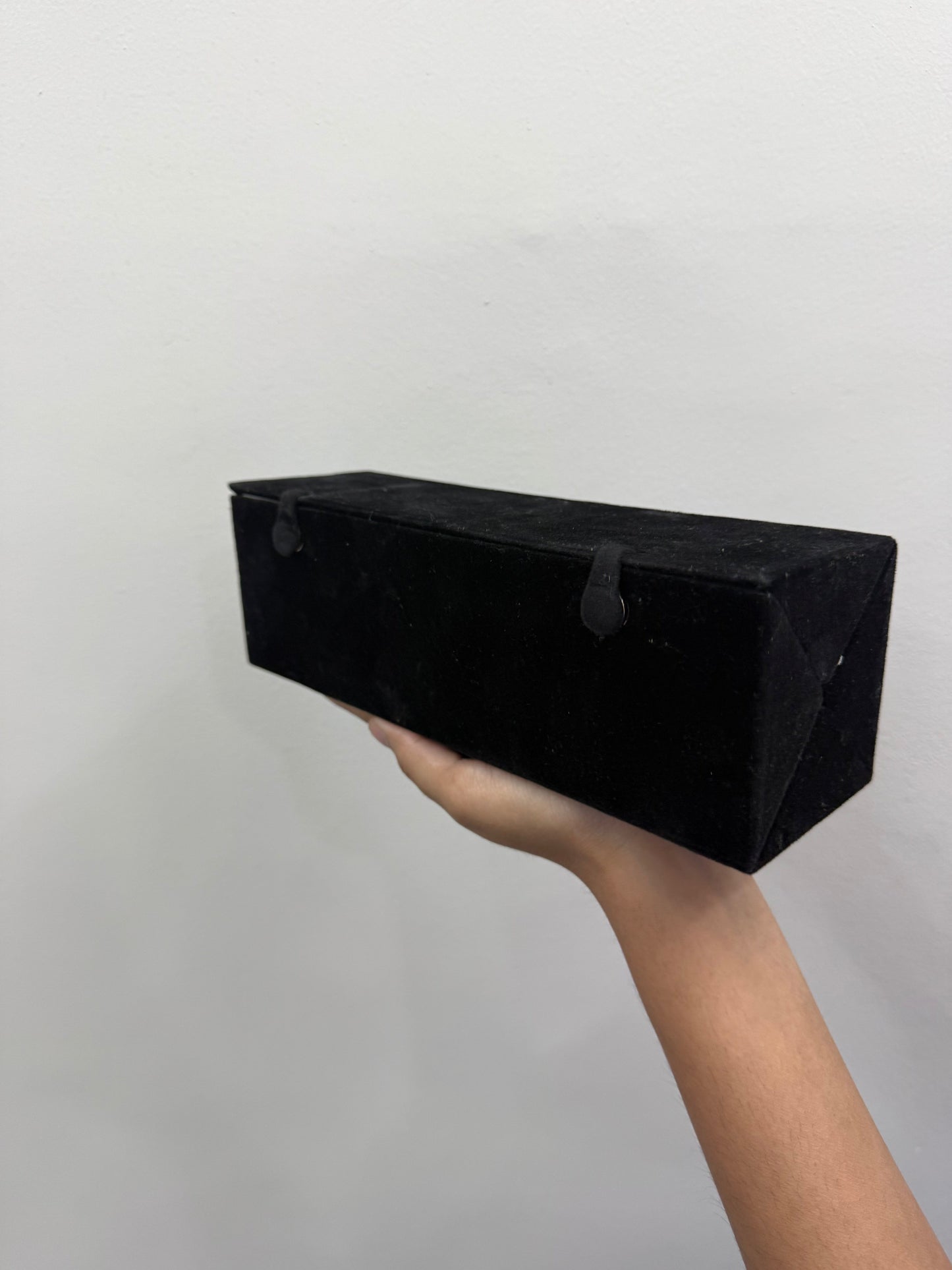 16 Jhumka with Premium Box